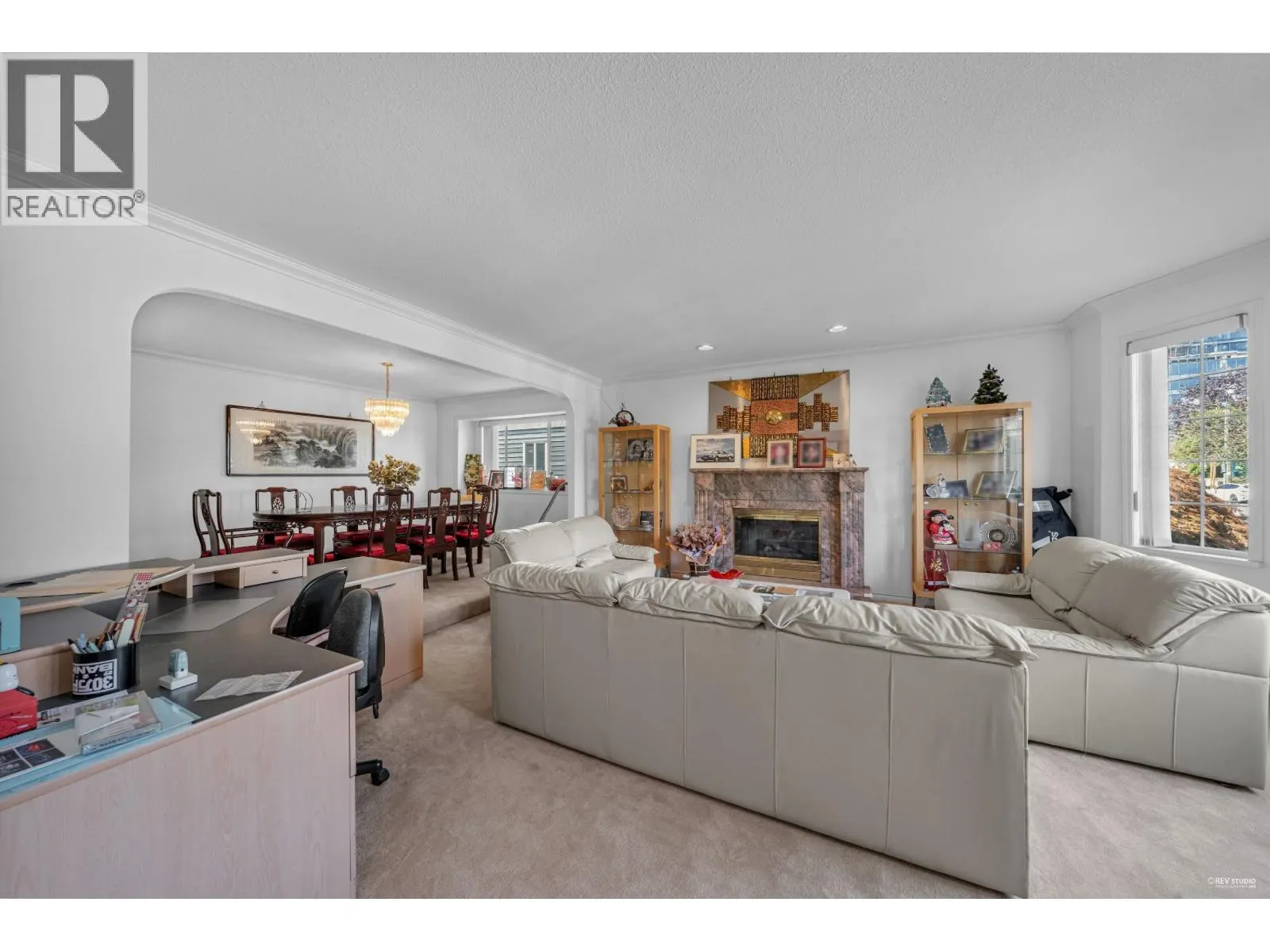 426 W 44TH AVENUE