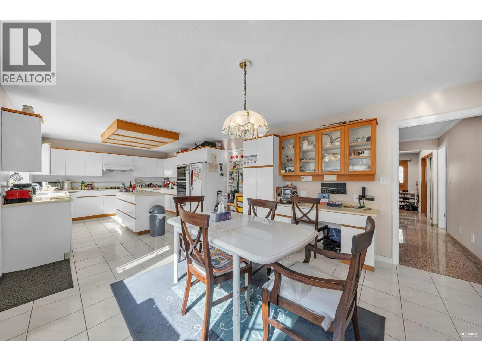 426 W 44TH AVENUE
