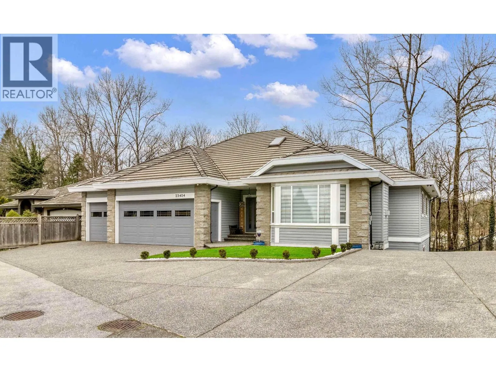 23404 TAMARACK LANE