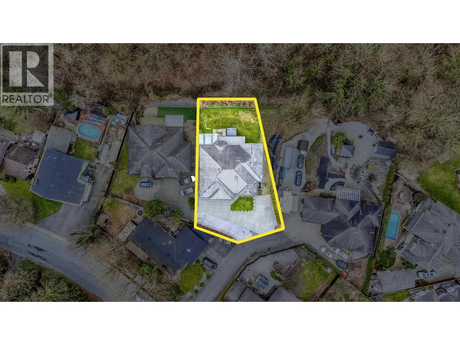23404 TAMARACK LANE