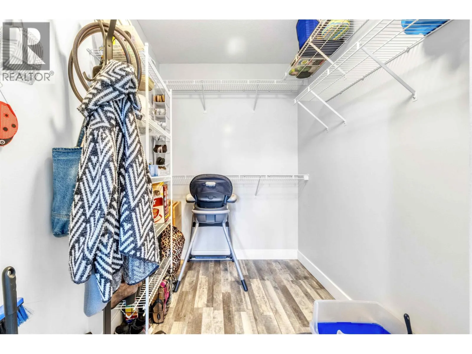 23404 TAMARACK LANE