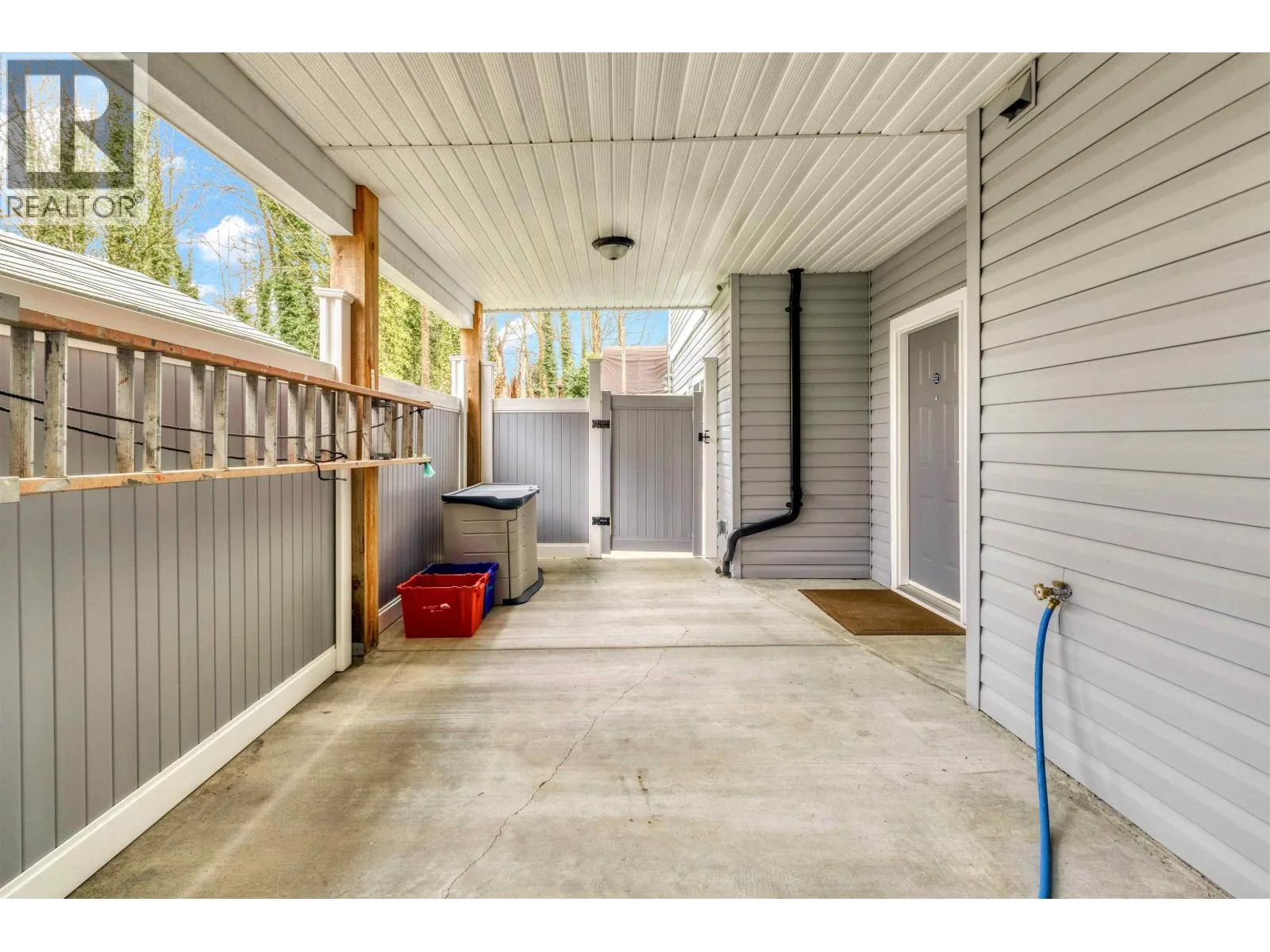 23404 TAMARACK LANE