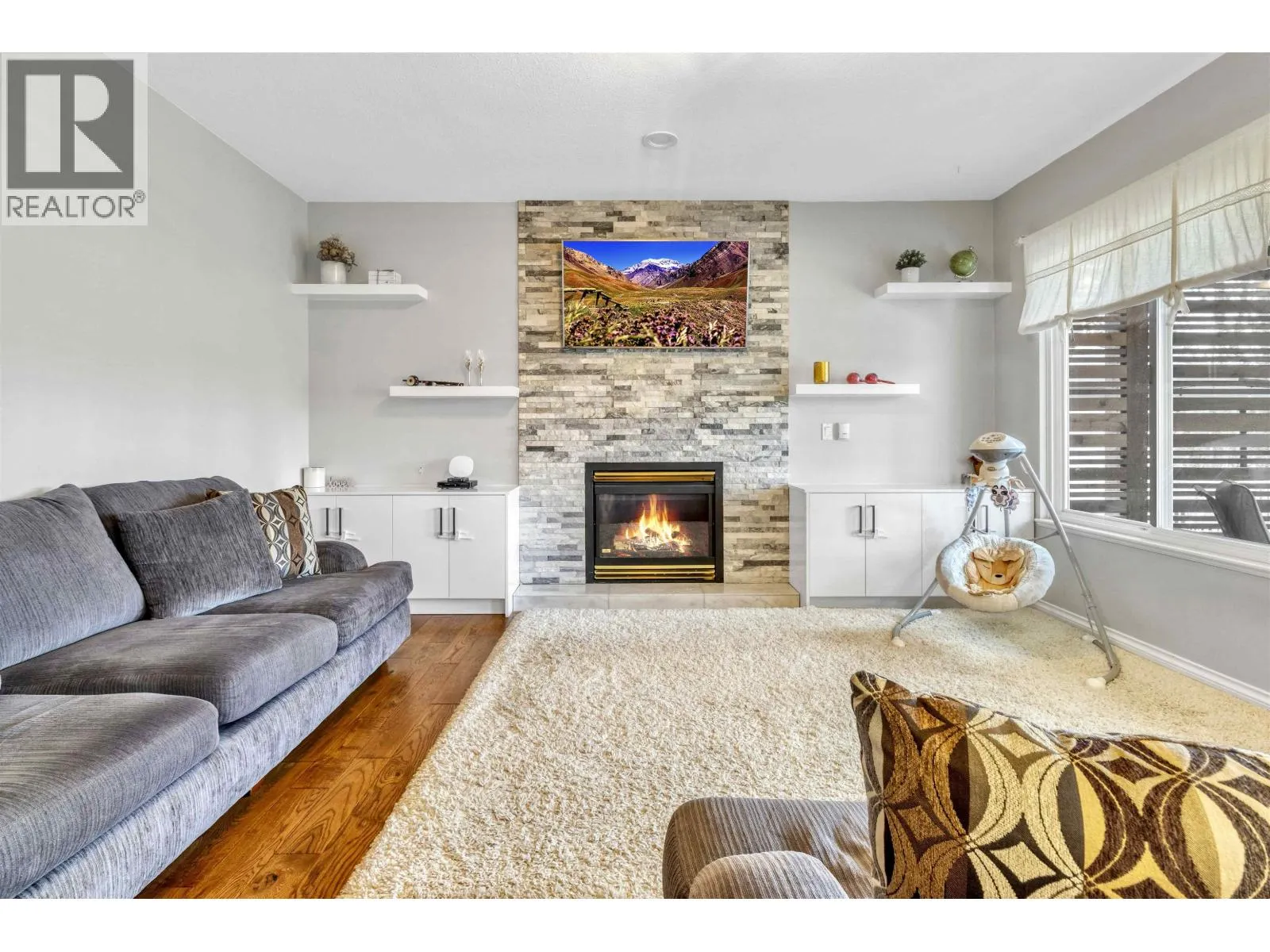 23404 TAMARACK LANE