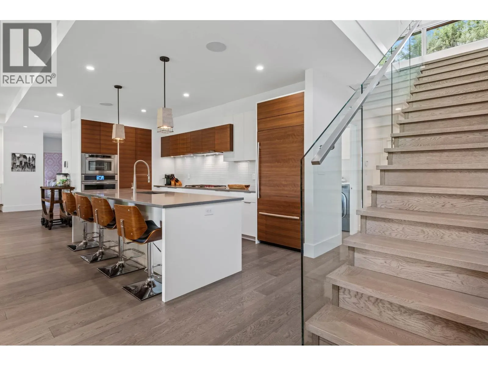 2381 WINDRIDGE DRIVE