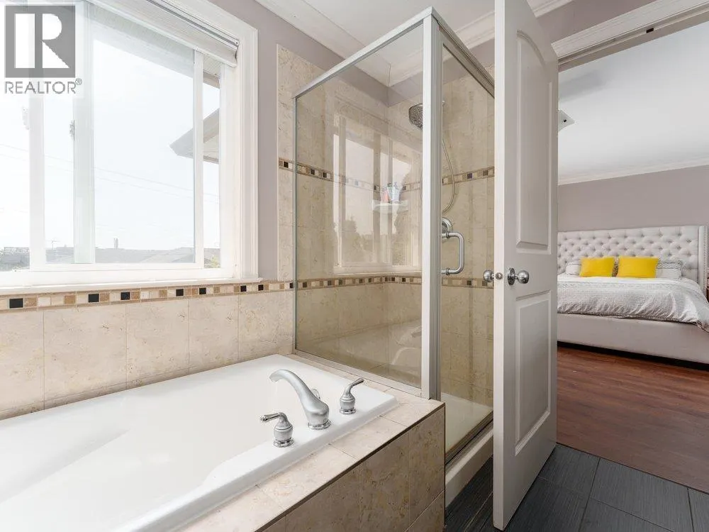 331 W 14TH STREET