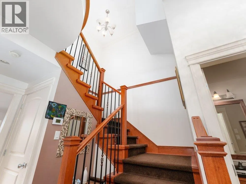 331 W 14TH STREET