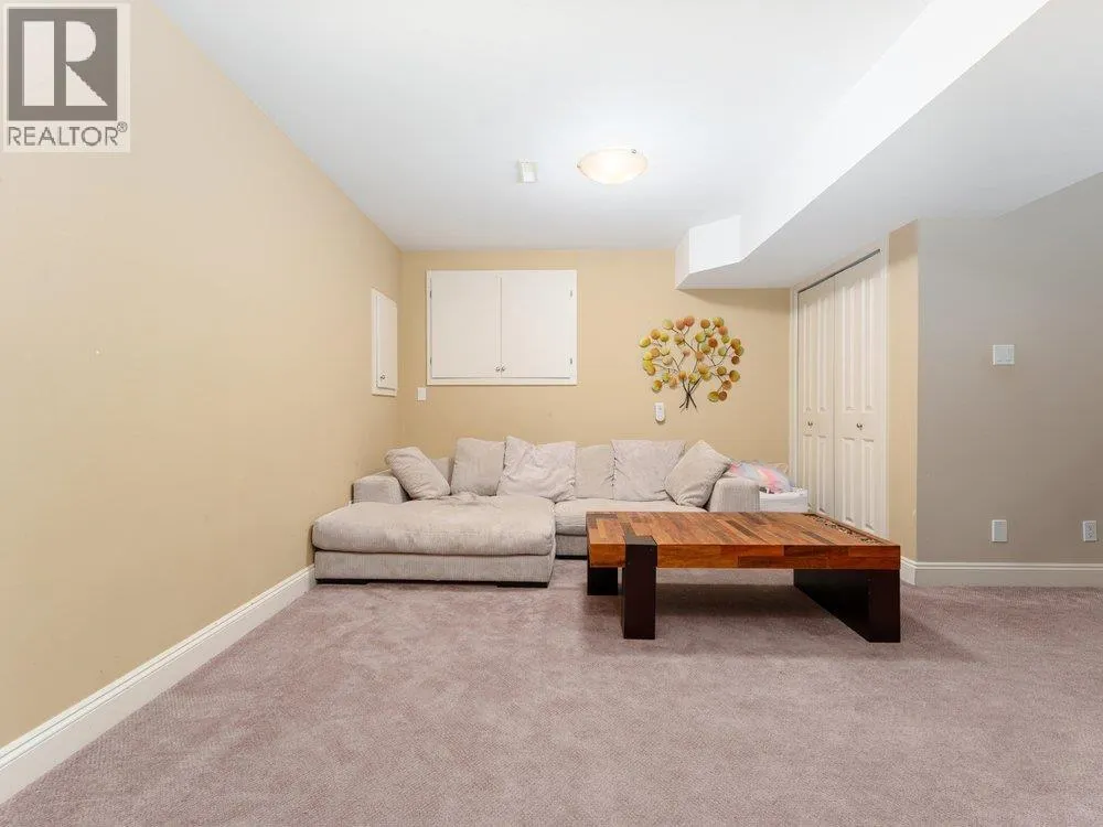 331 W 14TH STREET