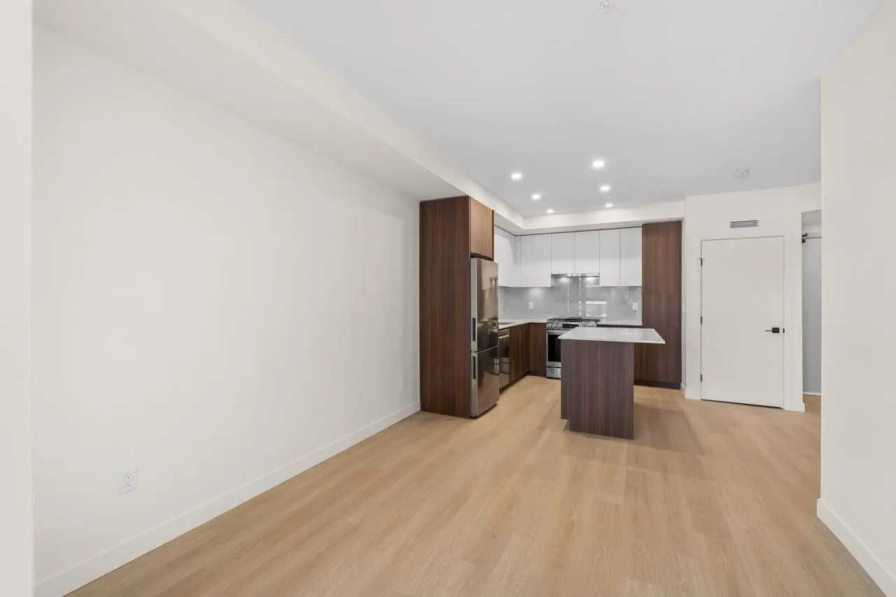 A314 7980 206A STREET