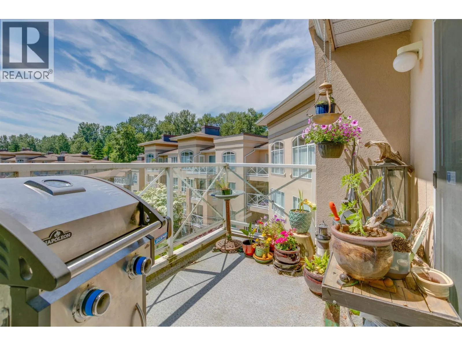 423 2551 PARKVIEW LANE