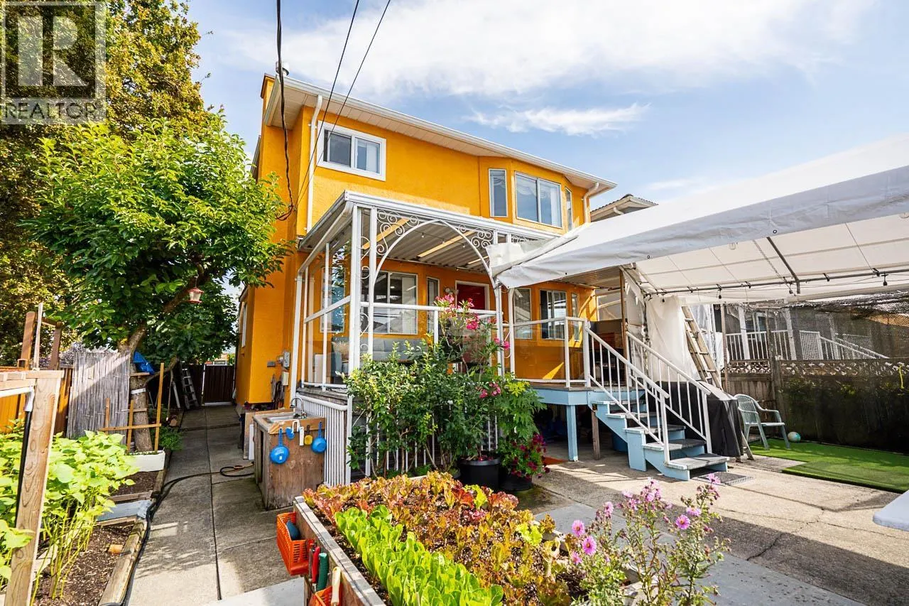 4111 RUPERT STREET