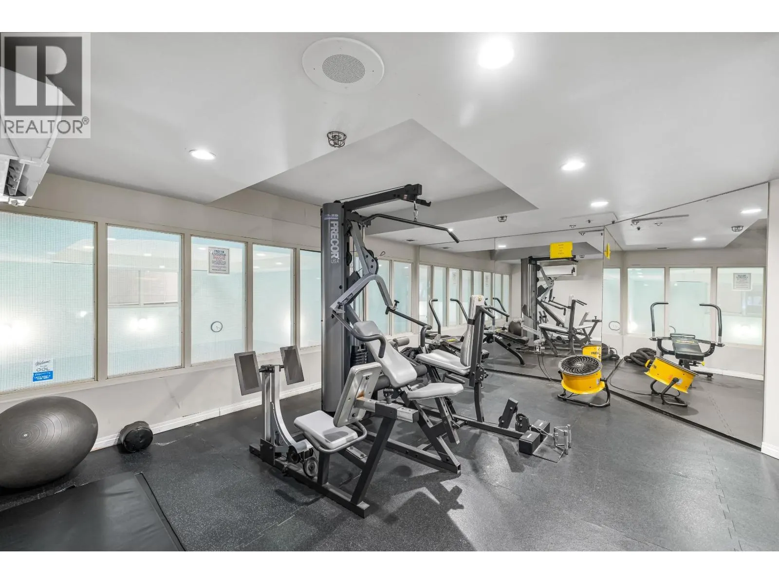 905 1185 QUAYSIDE DRIVE