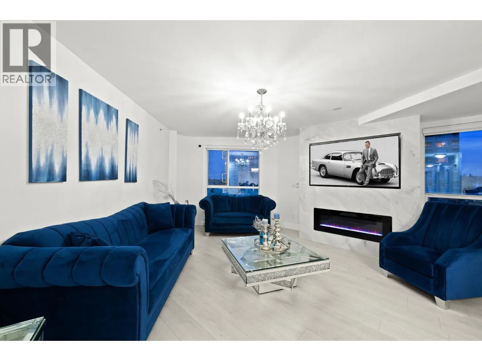 905 1185 QUAYSIDE DRIVE