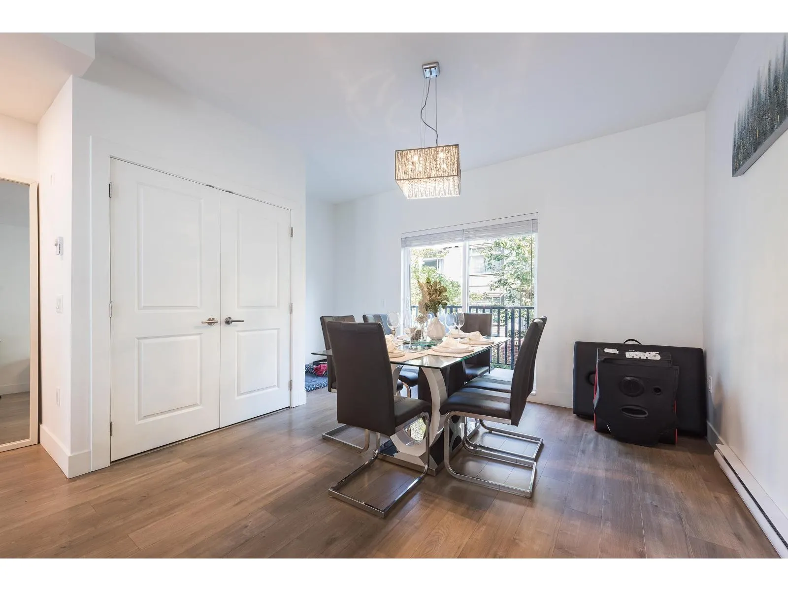 406 2267 MCKENZIE ROAD