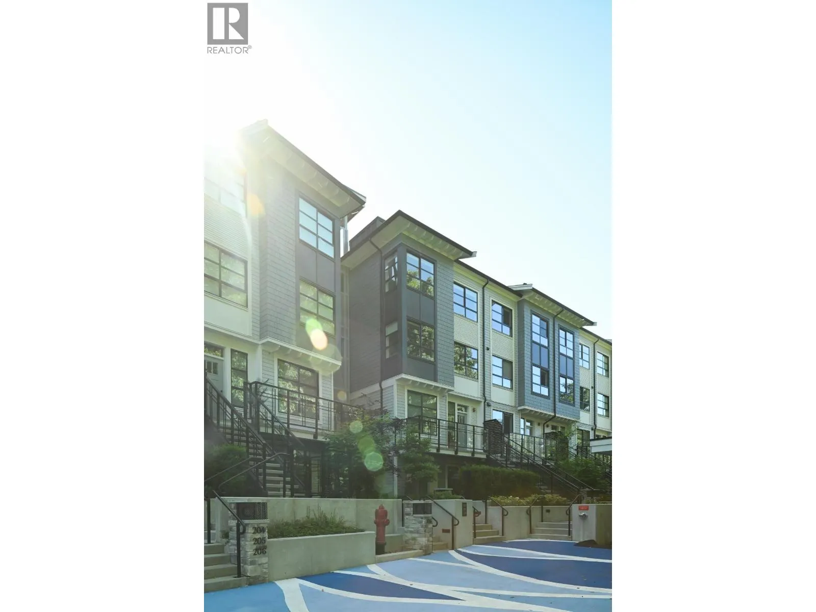 207 2045 HERITAGE PARK LANE