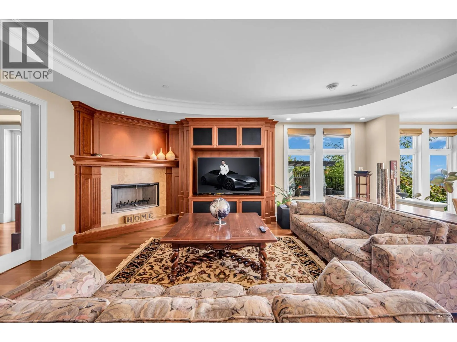 2495 HUDSON COURT