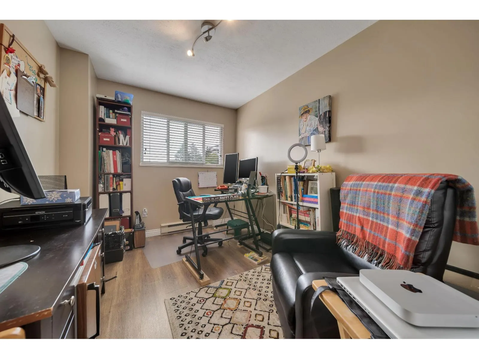 84 27272 32 AVENUE