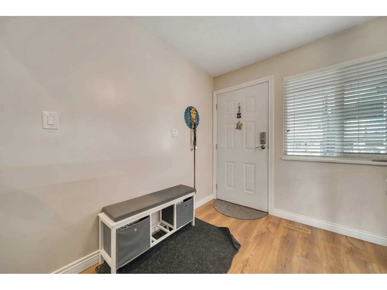 84 27272 32 AVENUE