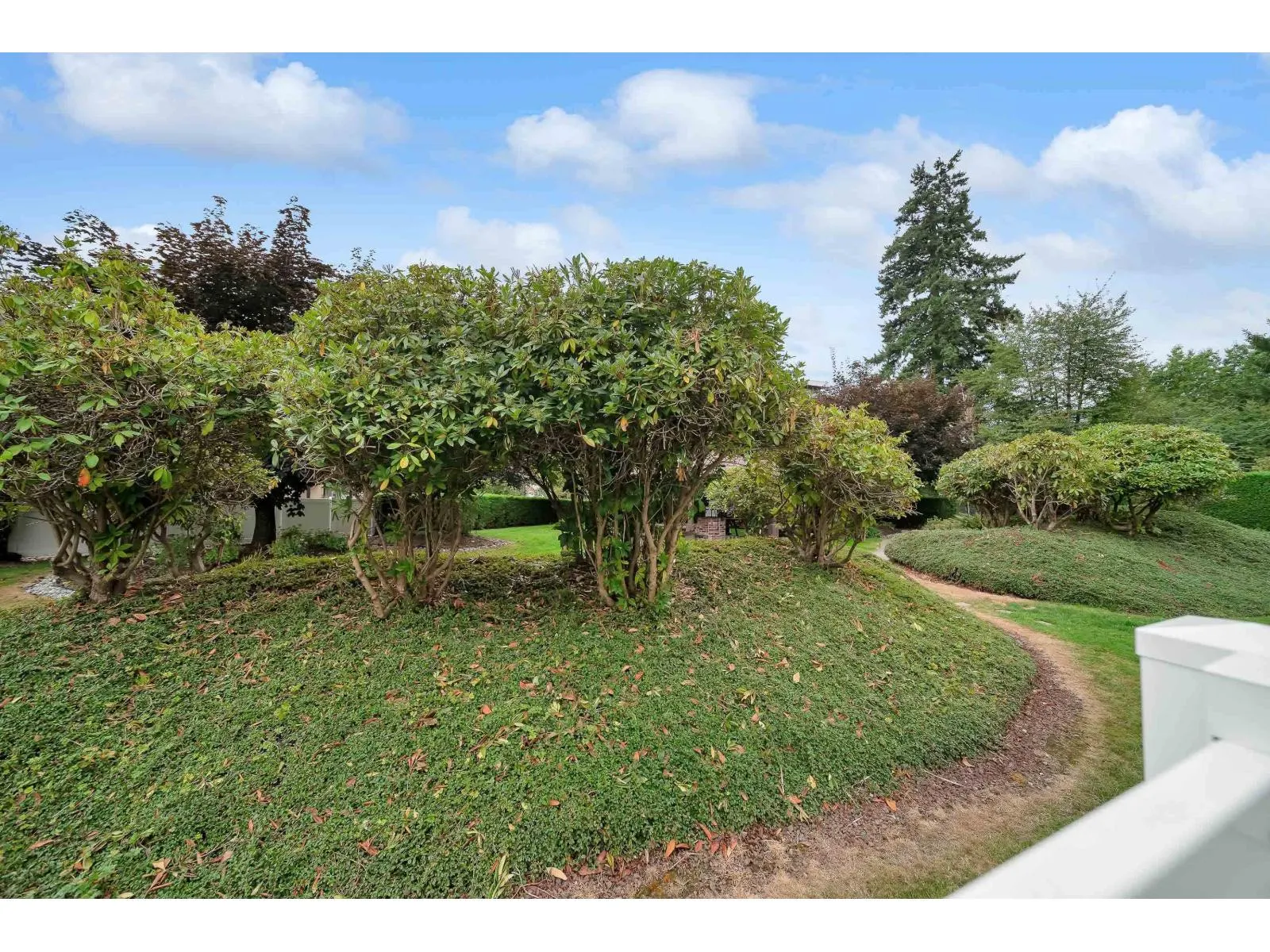 84 27272 32 AVENUE