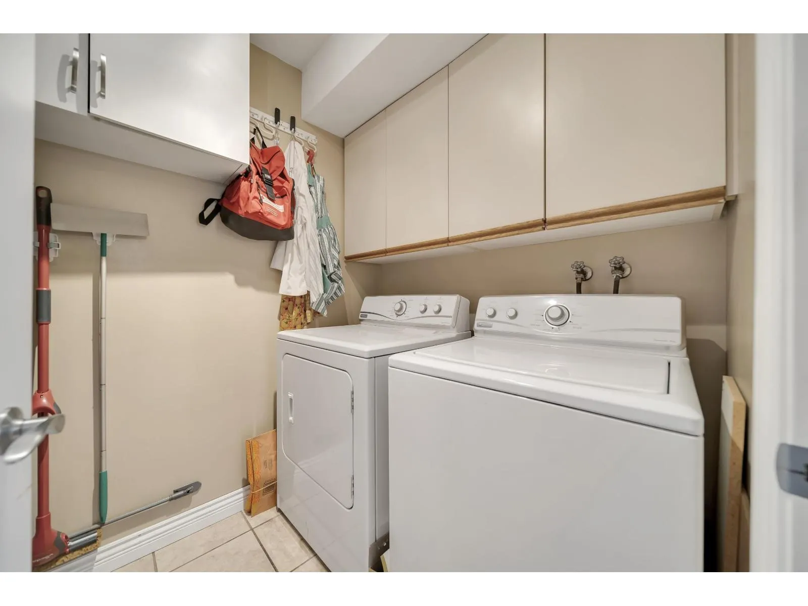 84 27272 32 AVENUE