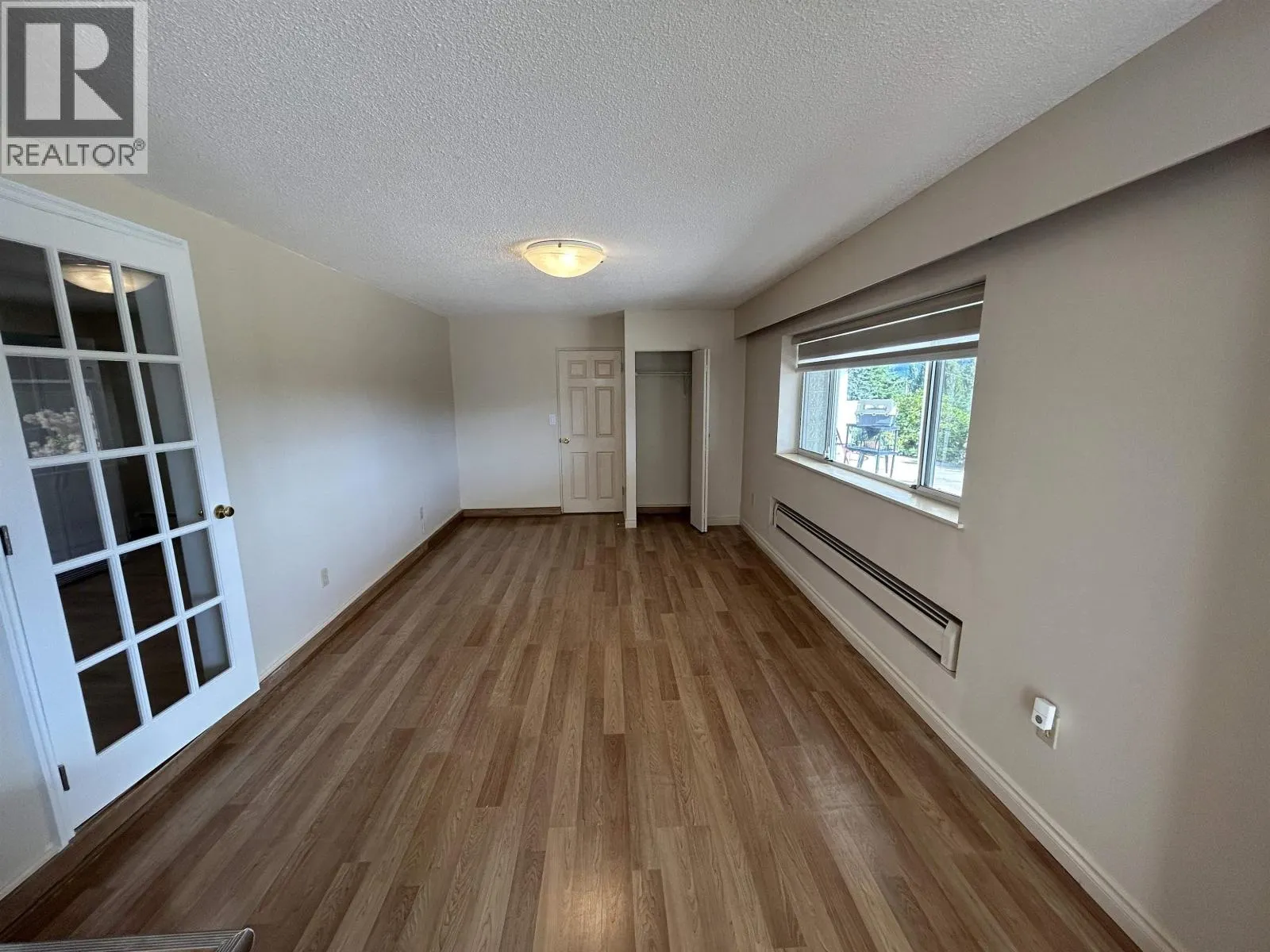 1021 TUXEDO DRIVE
