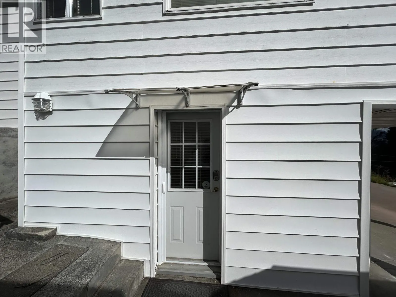 1021 TUXEDO DRIVE