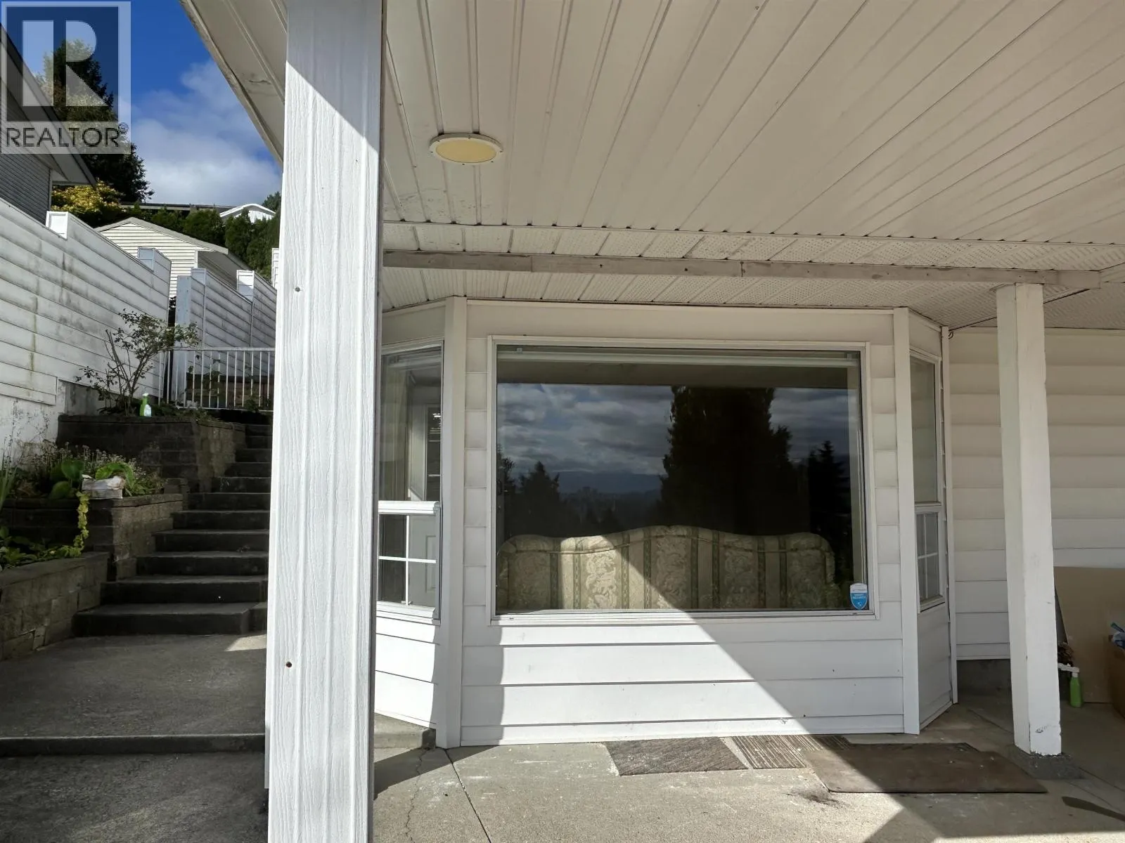 1021 TUXEDO DRIVE