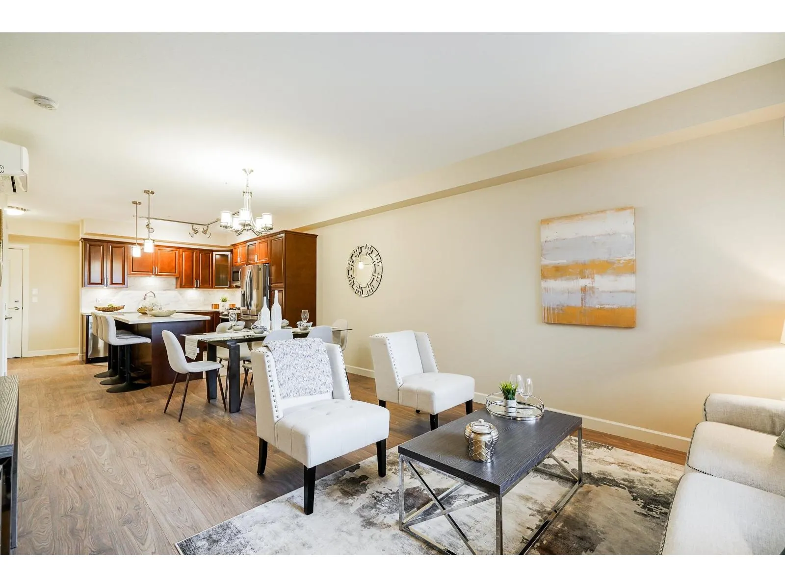 409 14588 MCDOUGALL DRIVE