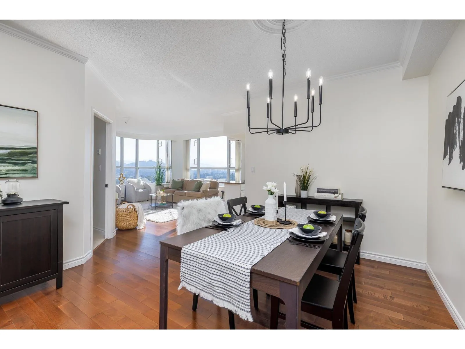 1501 3190 GLADWIN ROAD