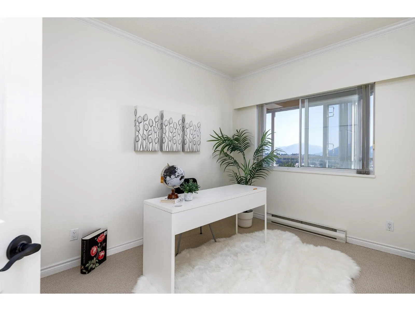 1501 3190 GLADWIN ROAD