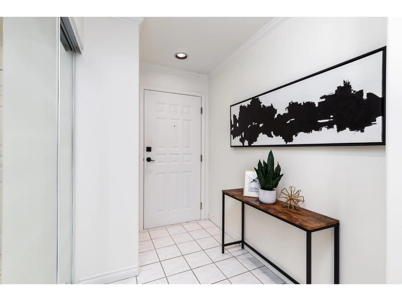 1501 3190 GLADWIN ROAD
