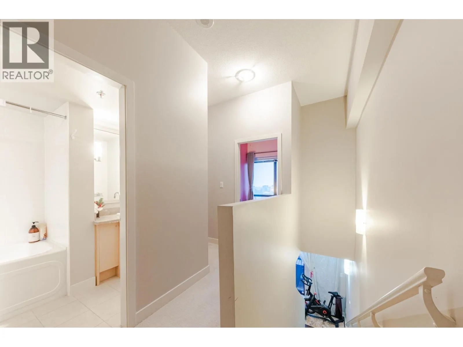 1805 6333 KATSURA STREET