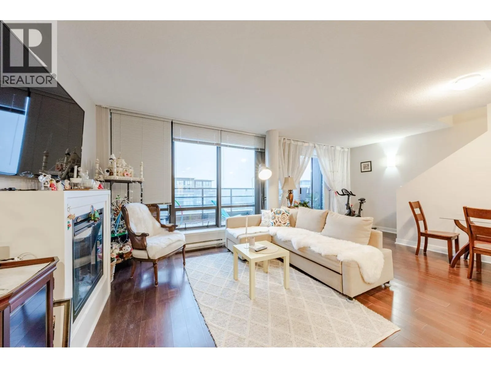 1805 6333 KATSURA STREET