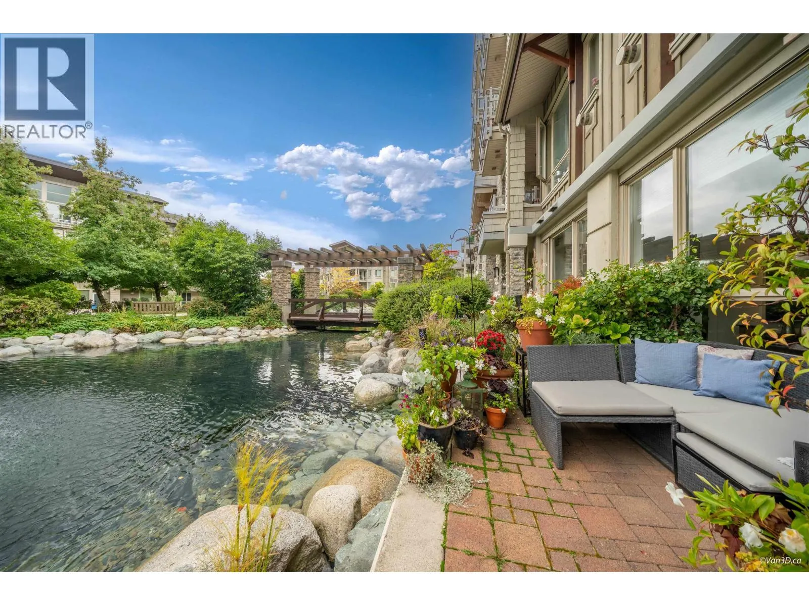 109 580 RAVEN WOODS DRIVE