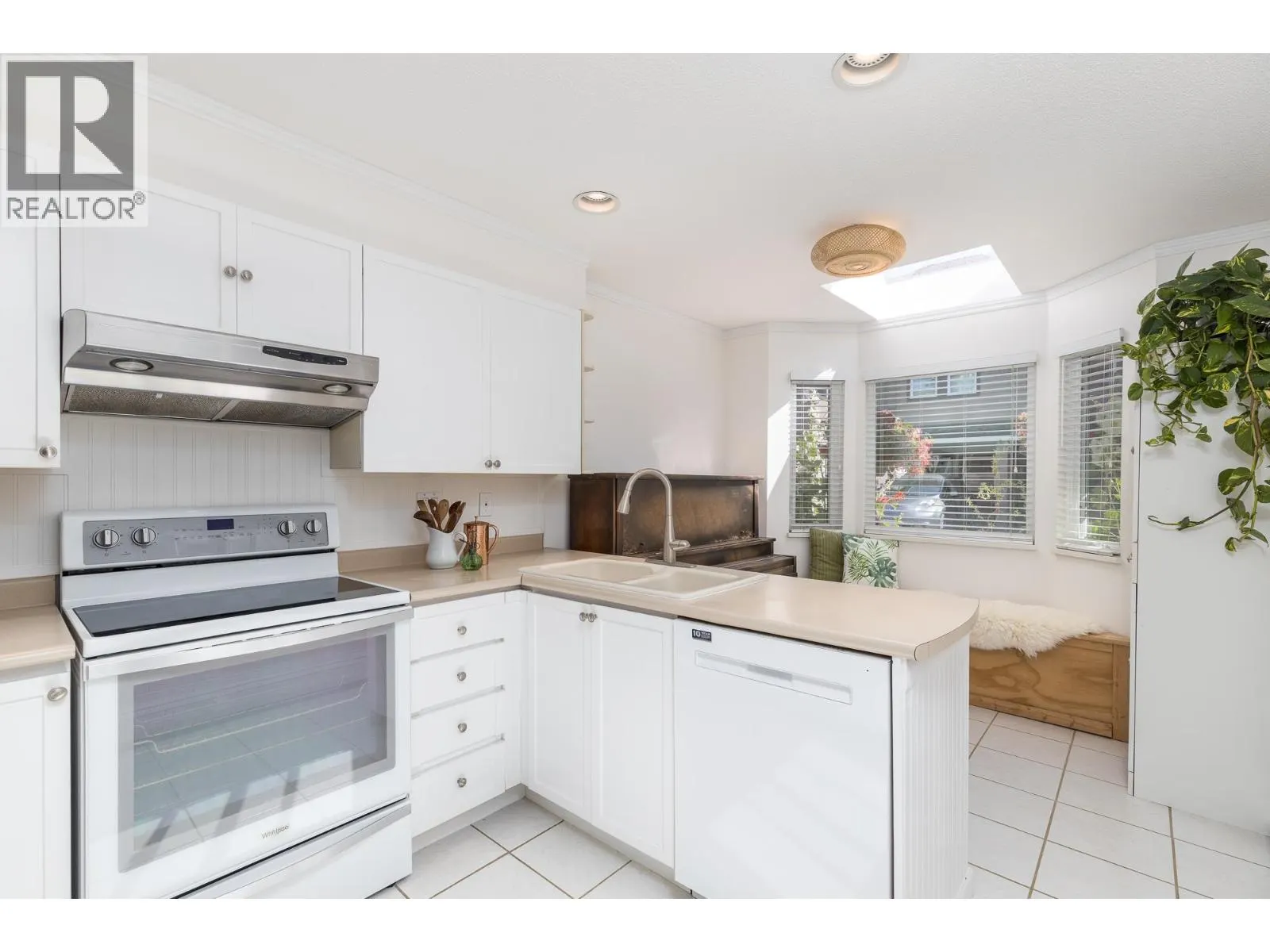 25 12438 BRUNSWICK PLACE