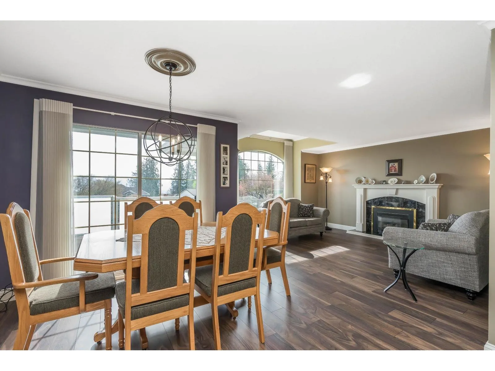 2245 FOOTHILLS COURT