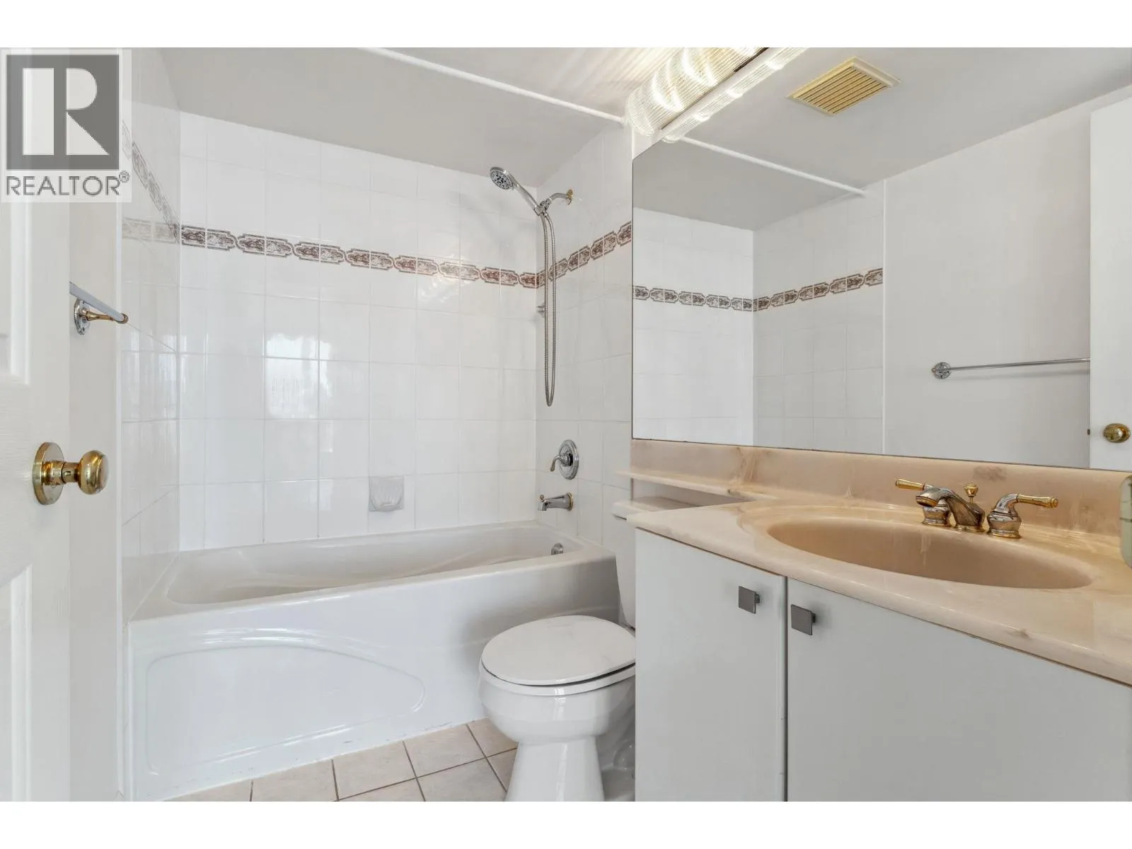 1105 8238 SABA ROAD