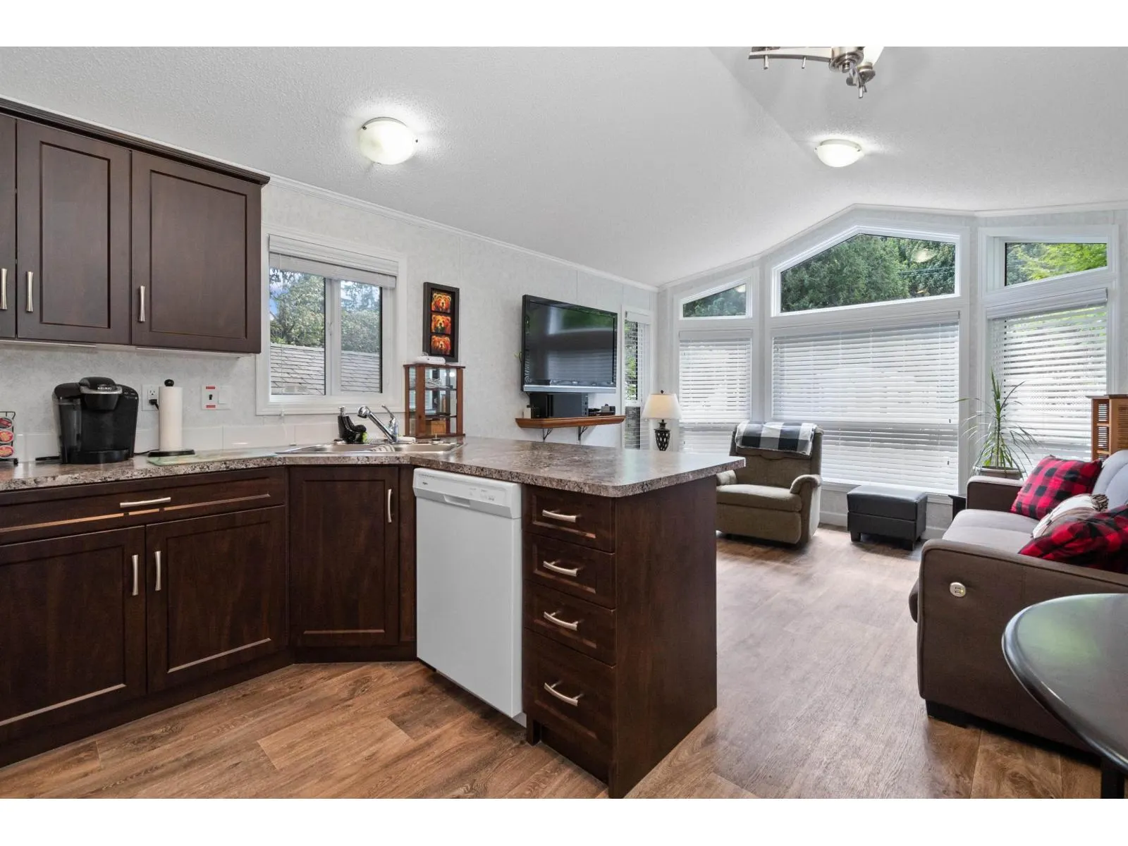 39 14600 MORRIS VALLEY ROAD