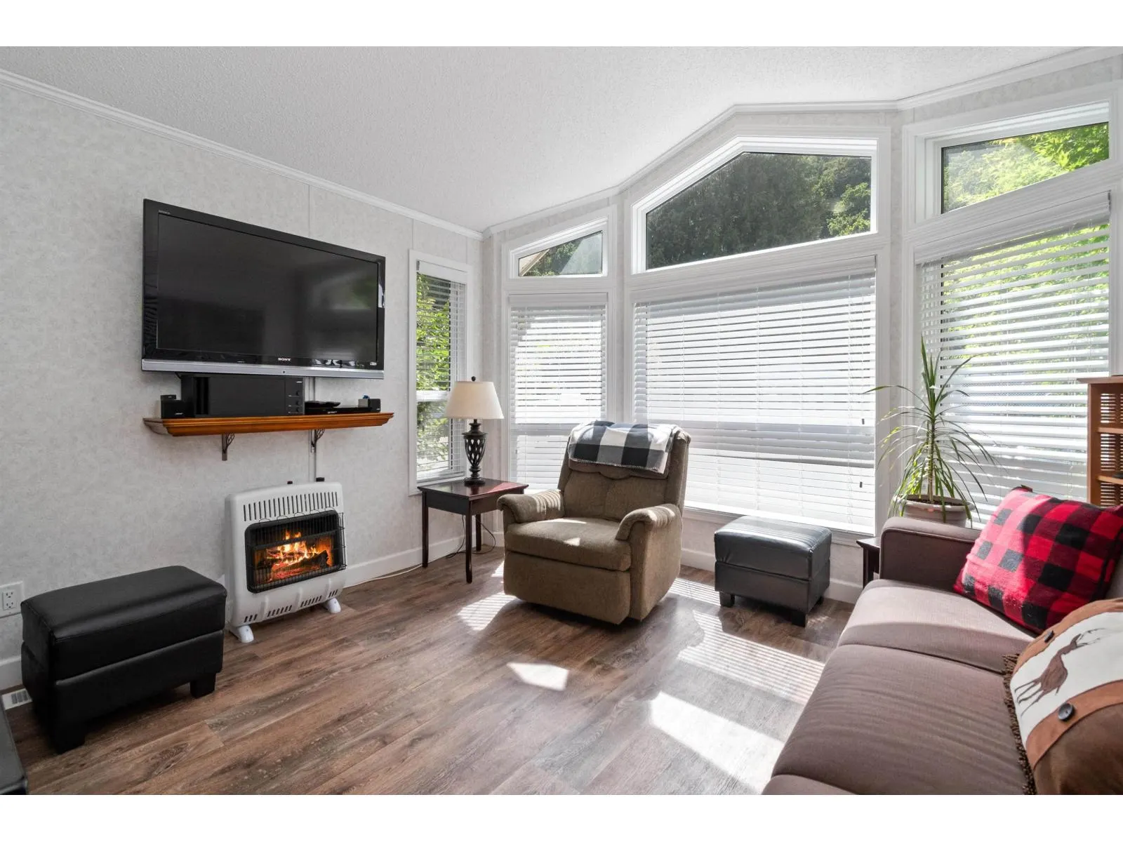 39 14600 MORRIS VALLEY ROAD