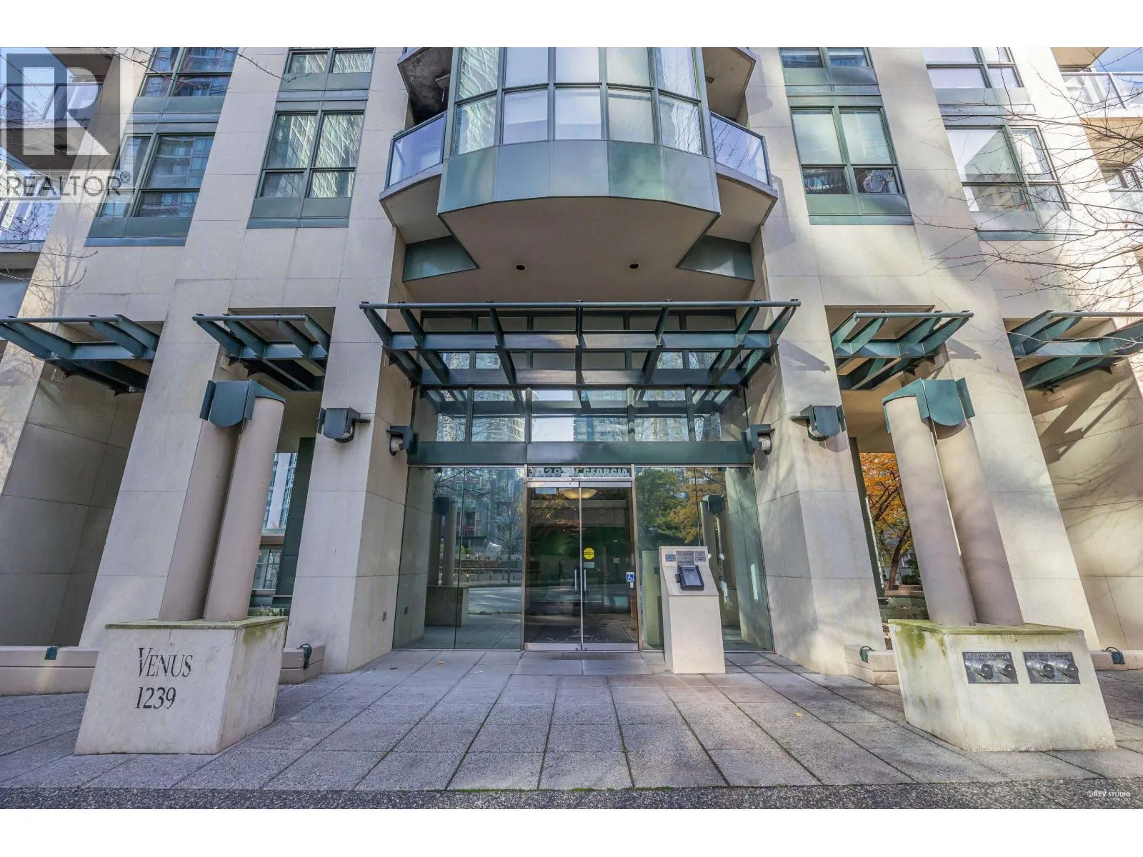 1503 1239 W GEORGIA STREET