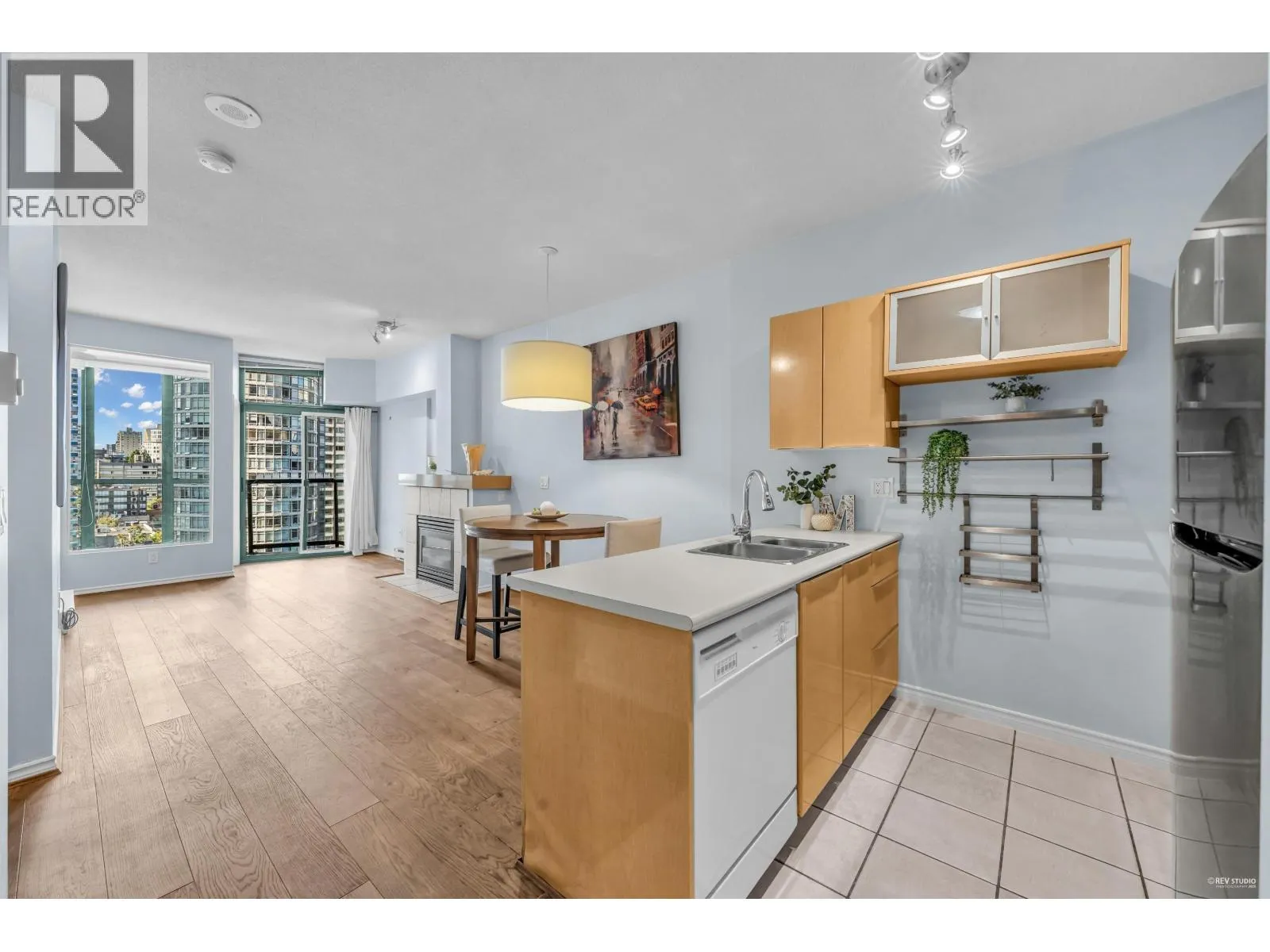 1503 1239 W GEORGIA STREET