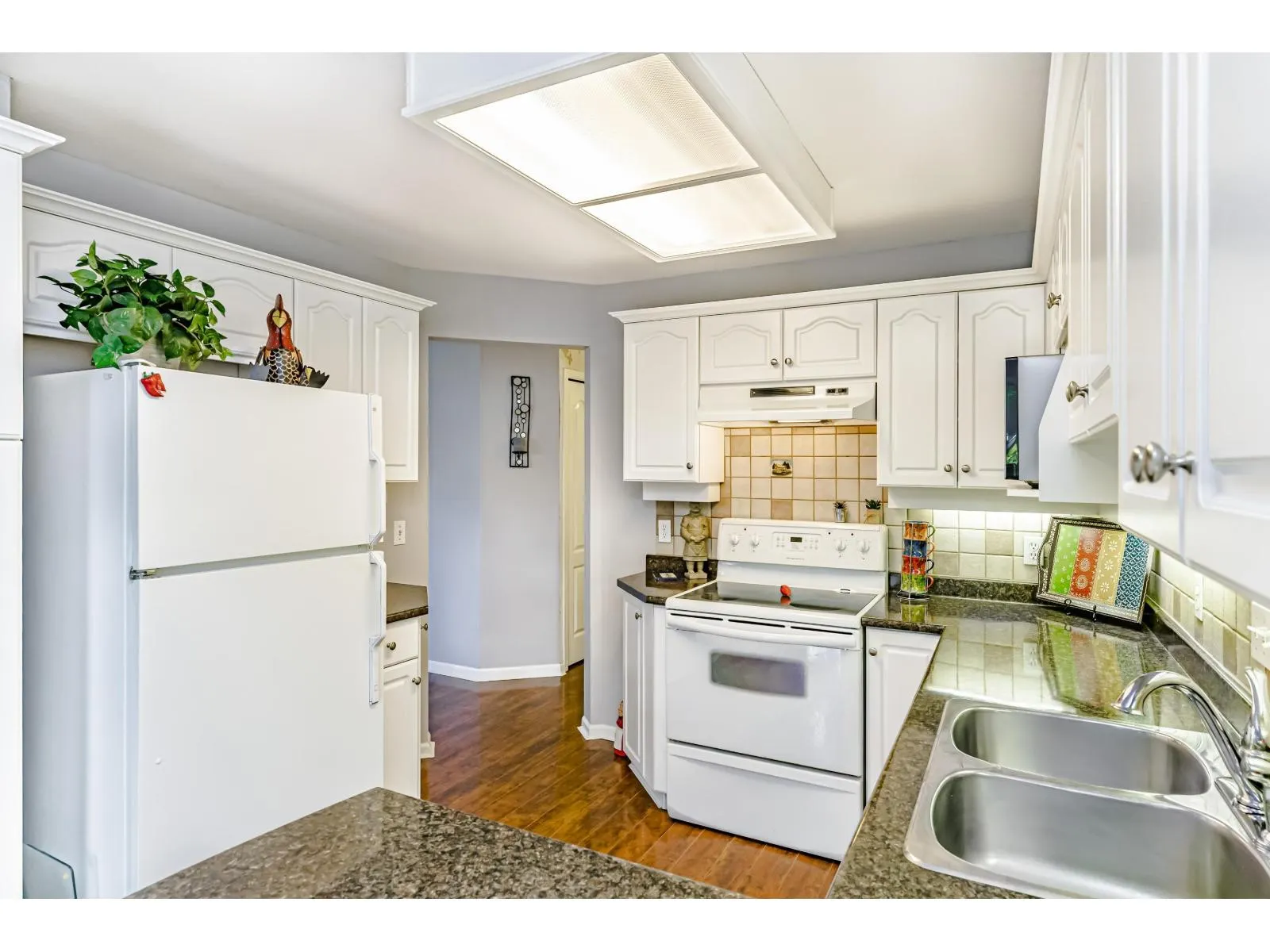 101 17727 58 AVENUE