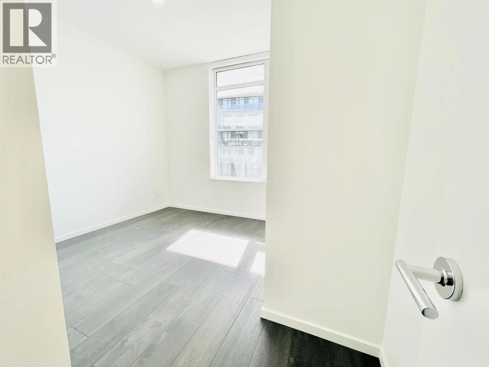879 6600 MINORU BOULEVARD
