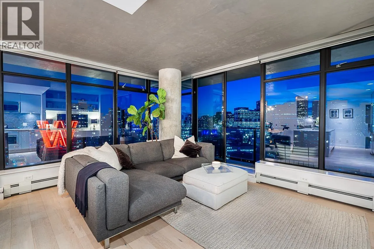 2305 108 W CORDOVA STREET