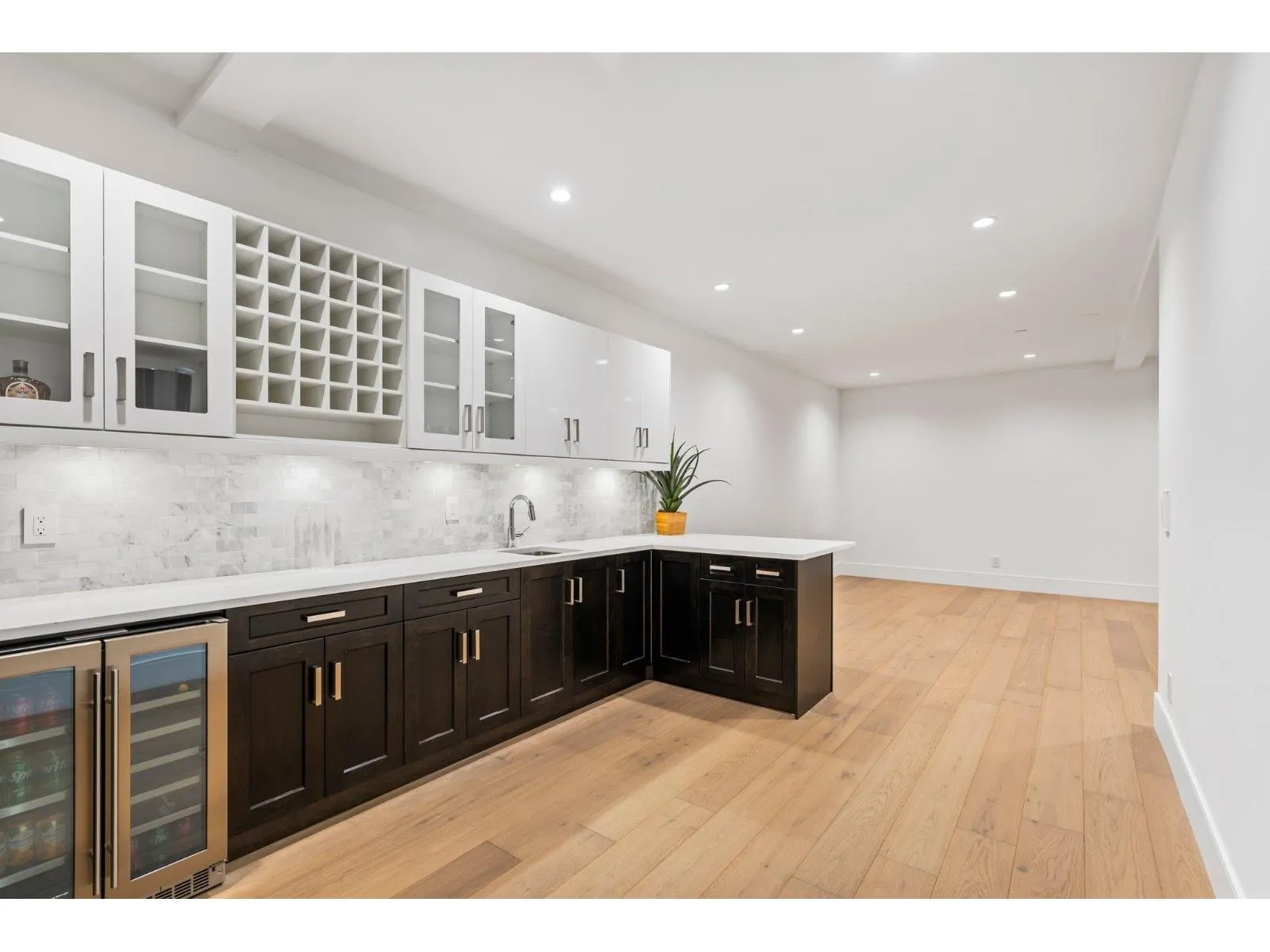 14857 BUENA VISTA