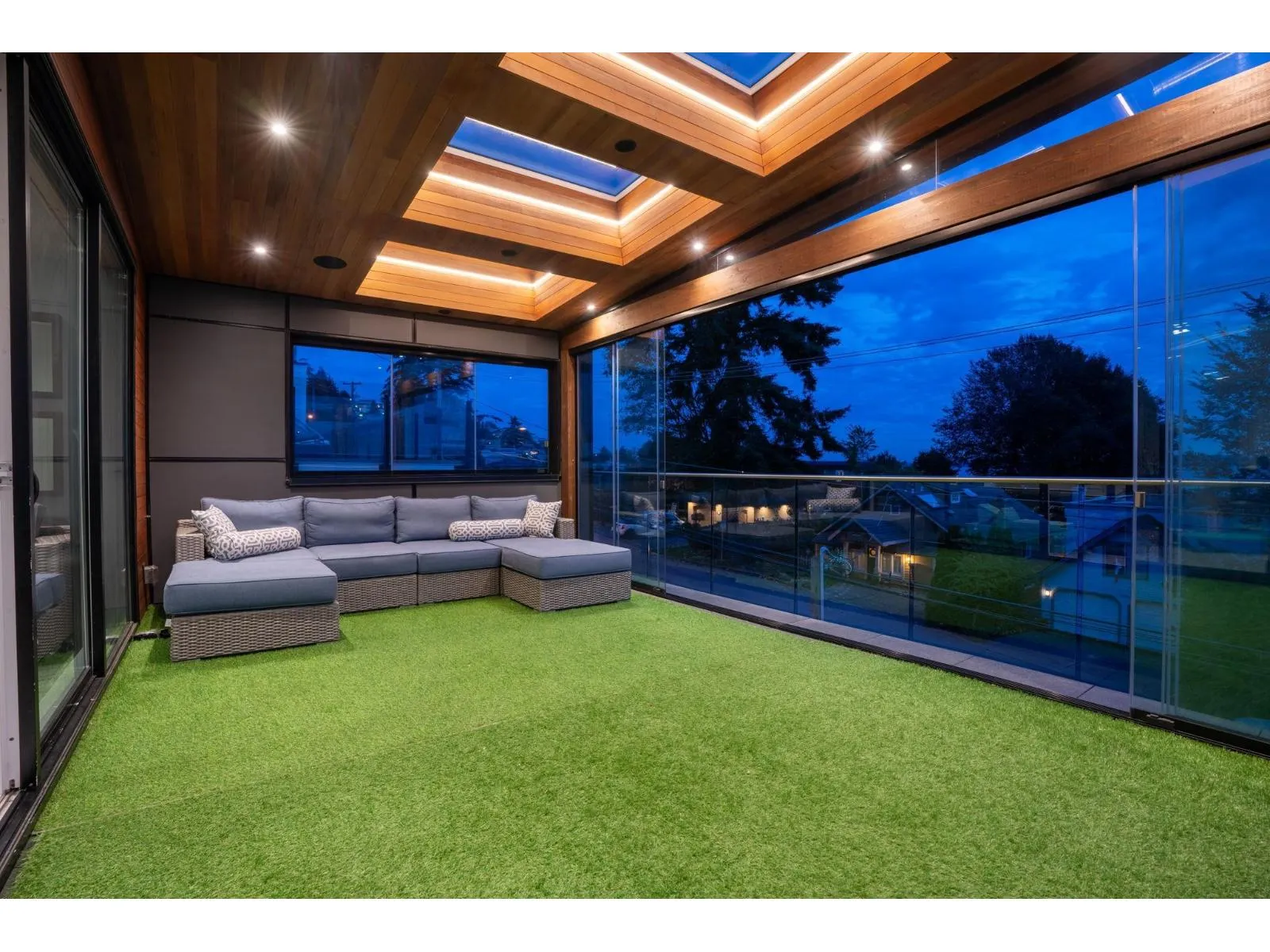 14857 BUENA VISTA