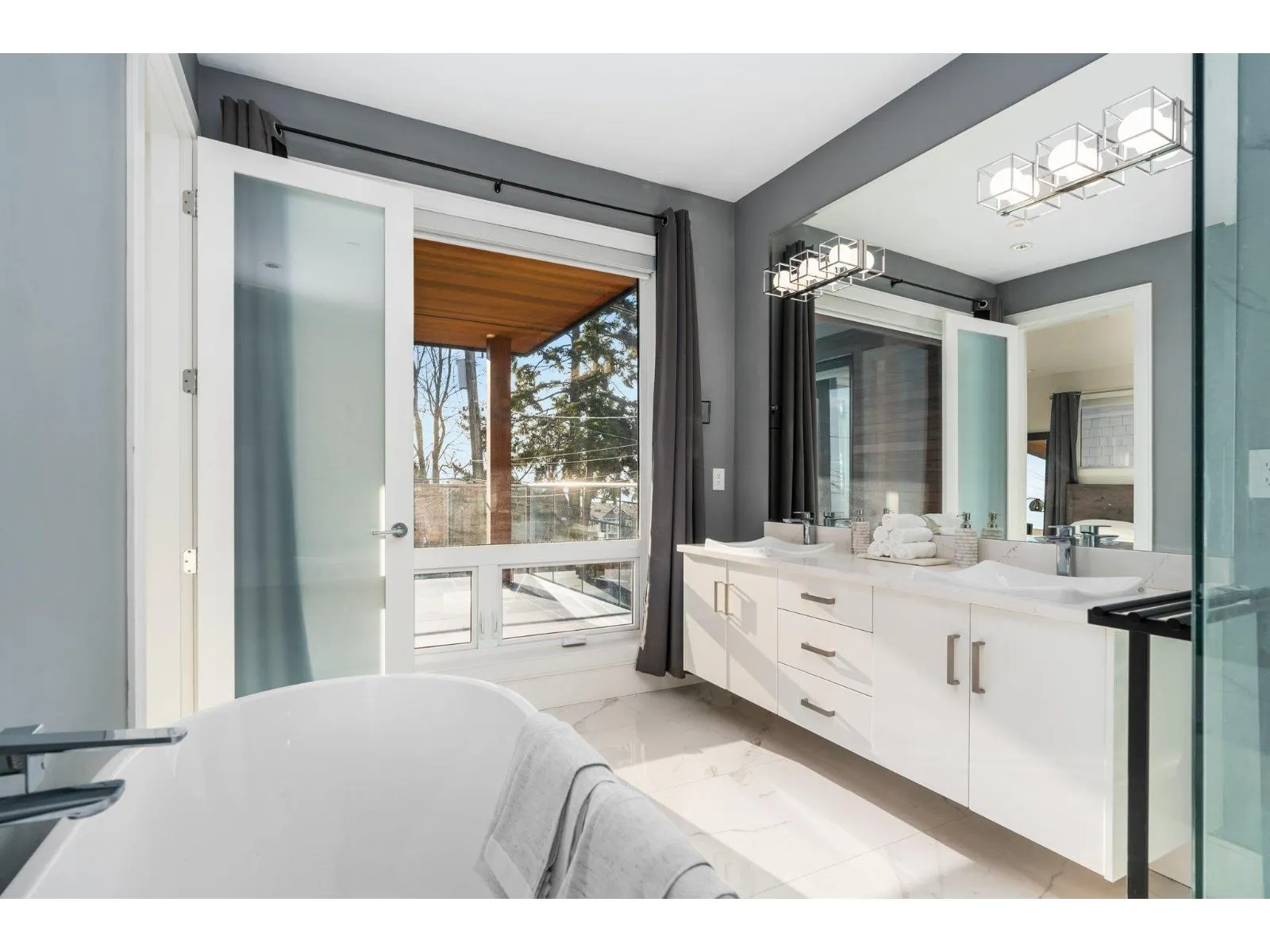 14857 BUENA VISTA