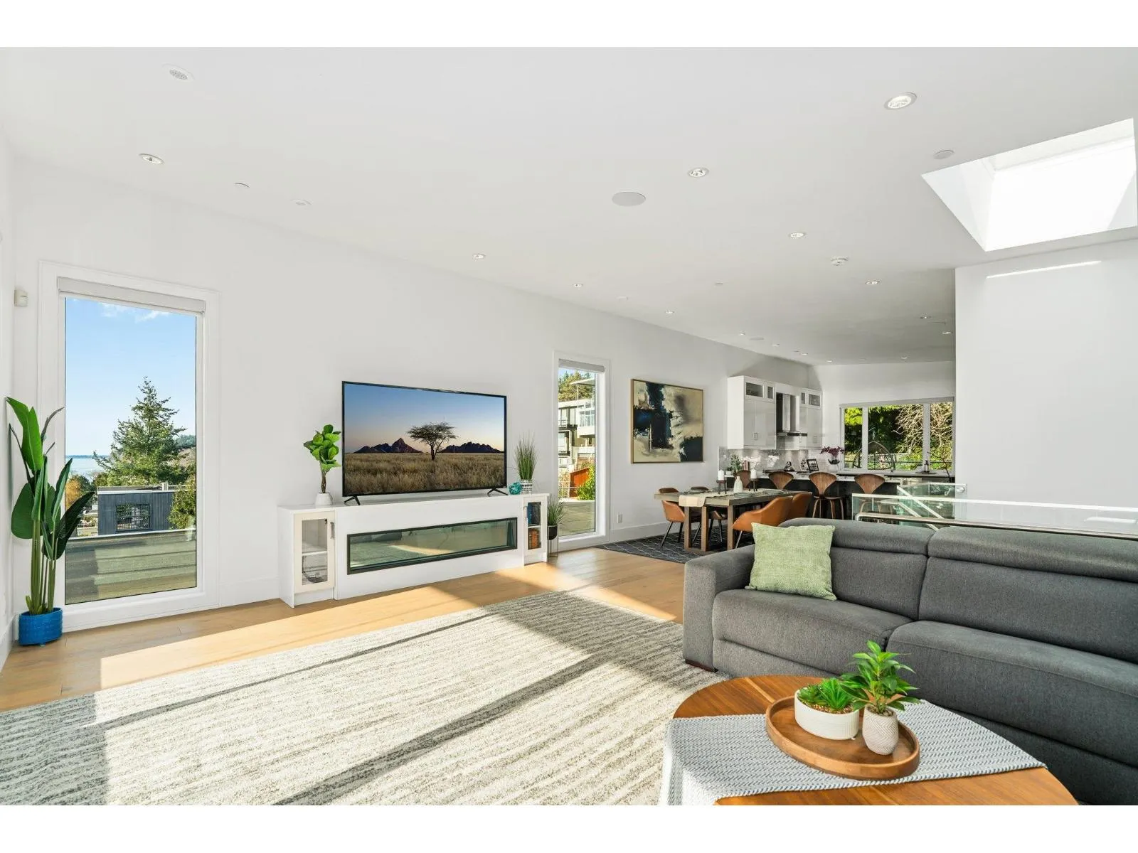 14857 BUENA VISTA