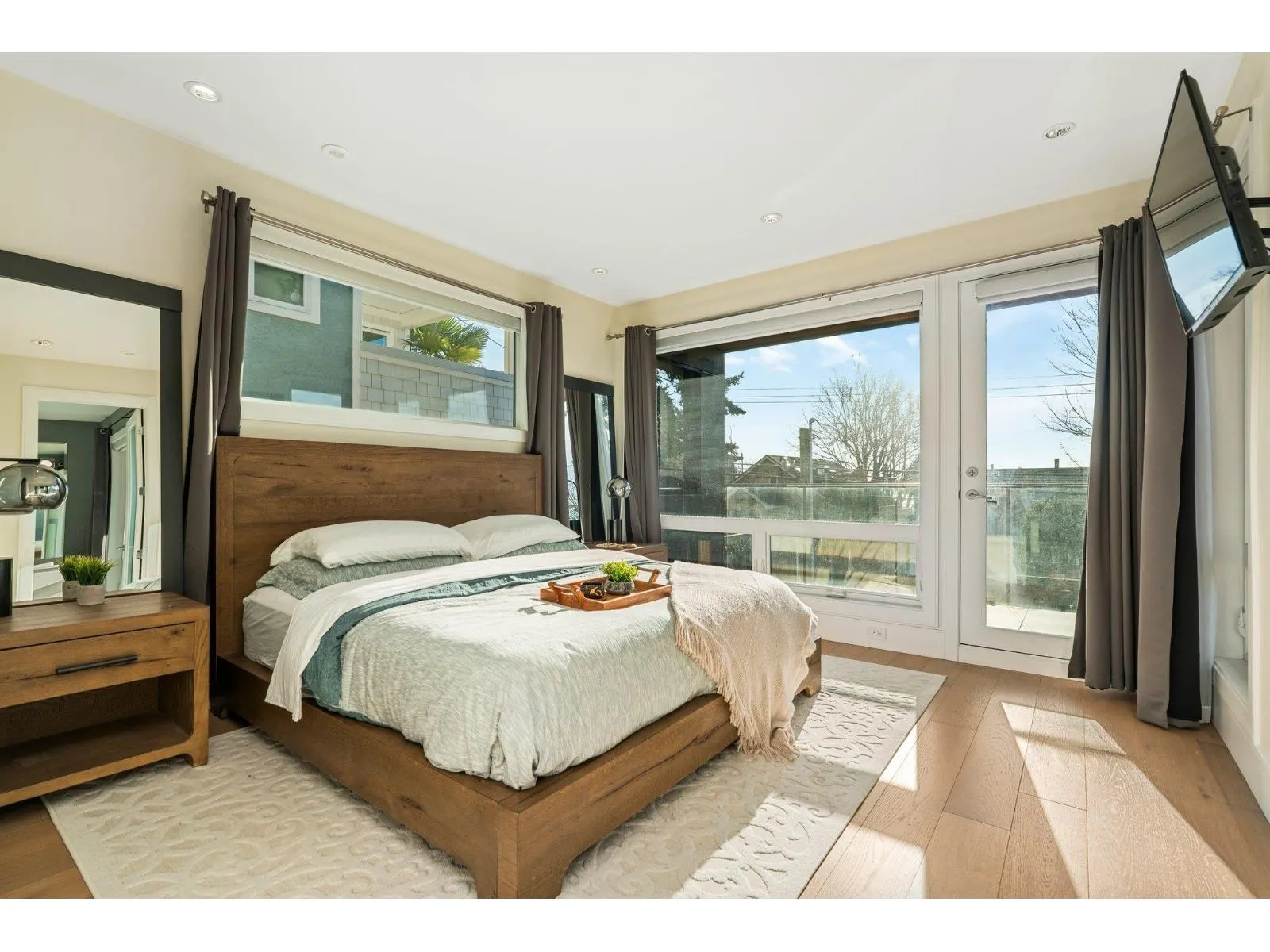 14857 BUENA VISTA