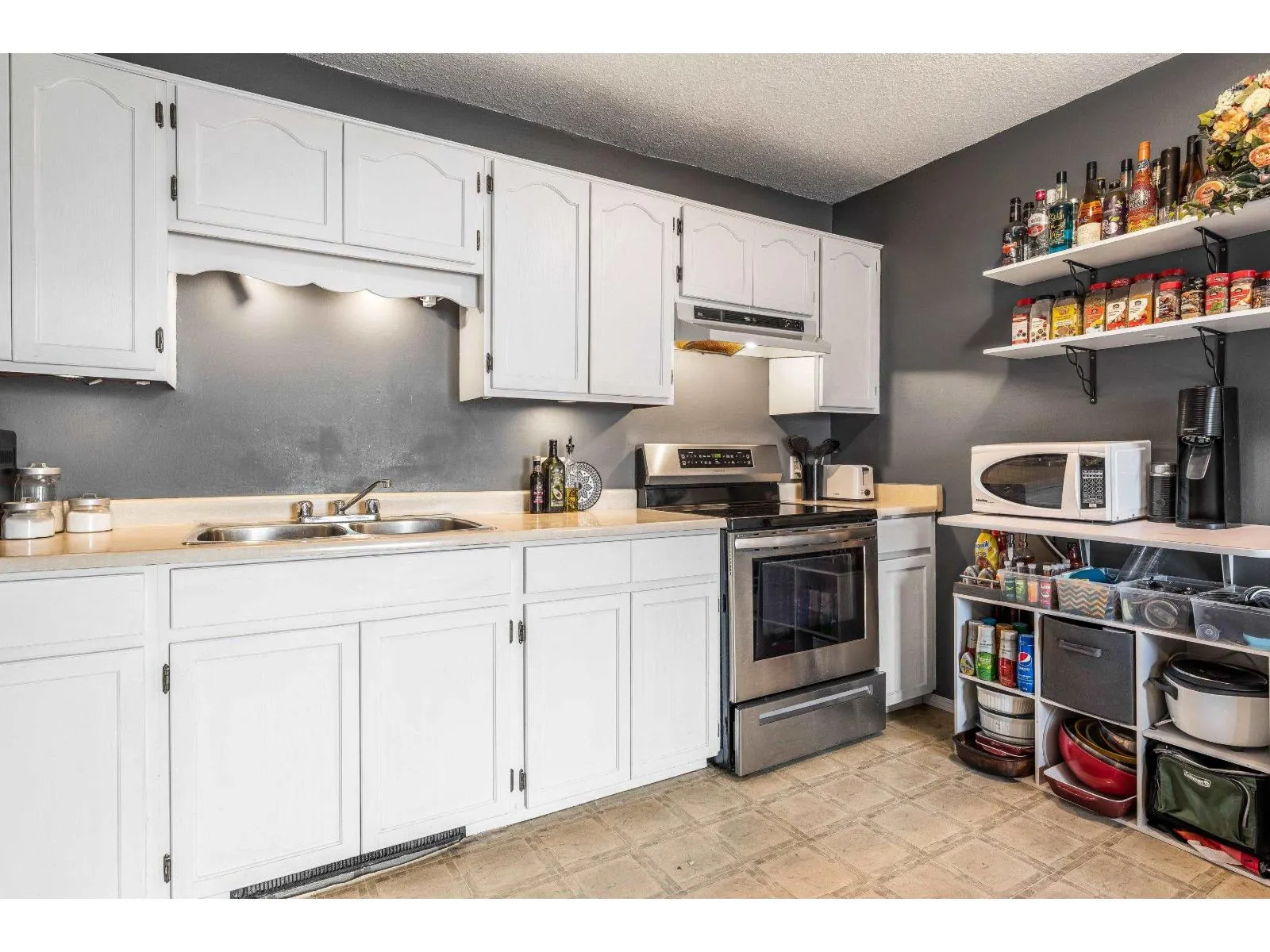 6 45882 CHEAM AVENUE|Chilliwack Downtown