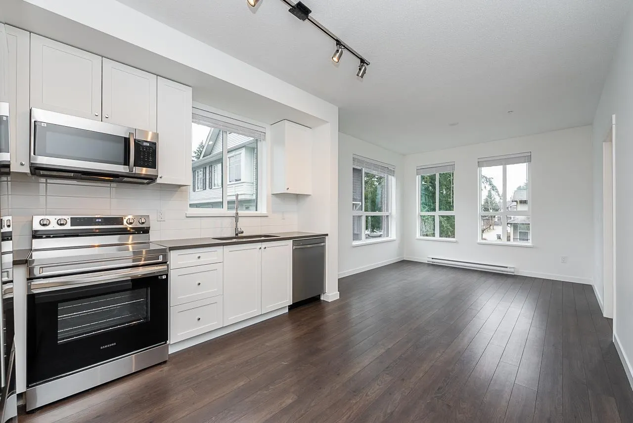 506 15738 85 AVENUE